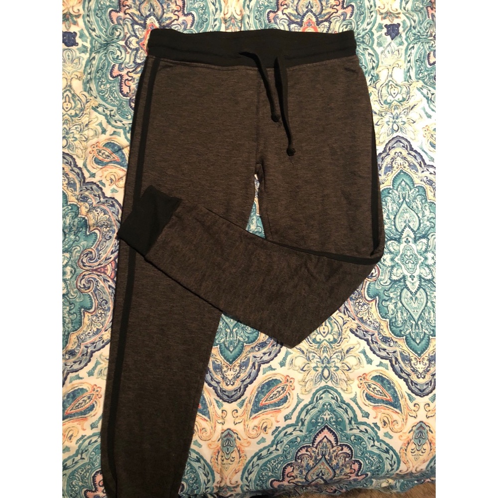 Rue 21 joggers